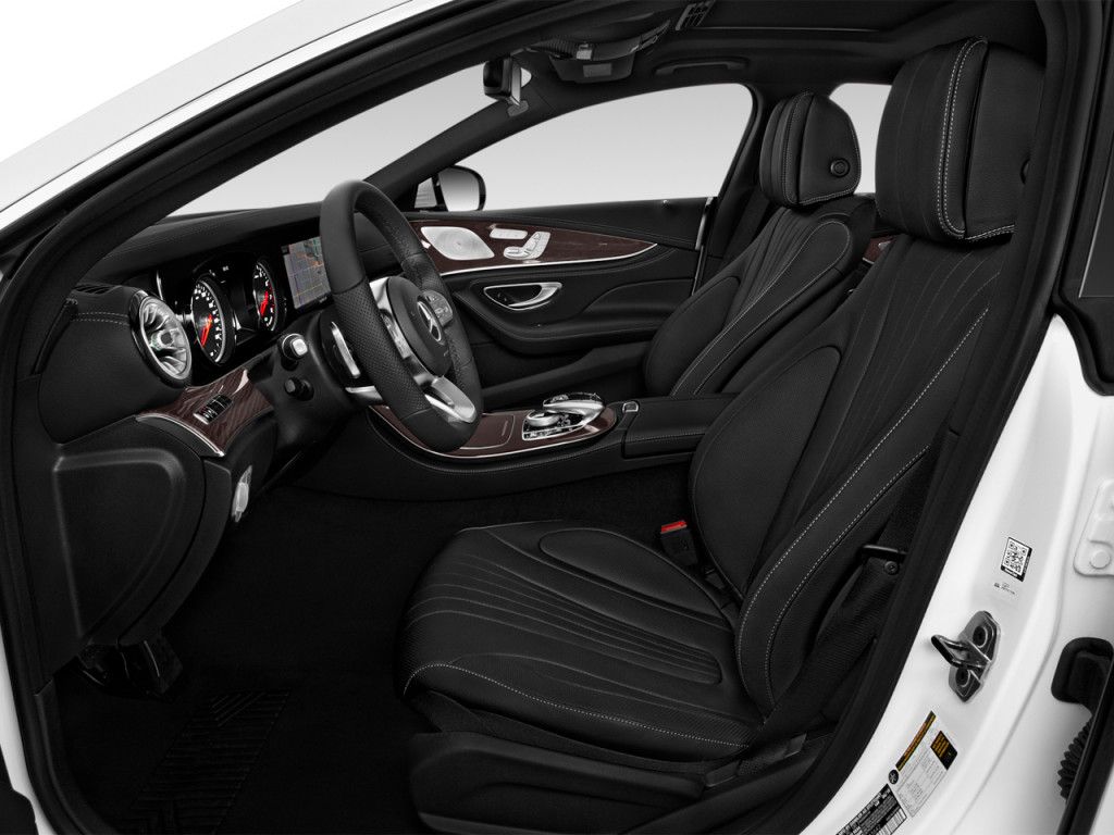 Mercedes-Benz CLS 450 (2020) - interior